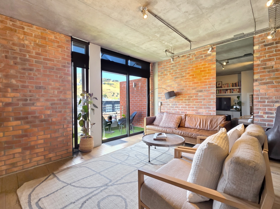 2 Bedroom Property for Sale in De Waterkant Western Cape